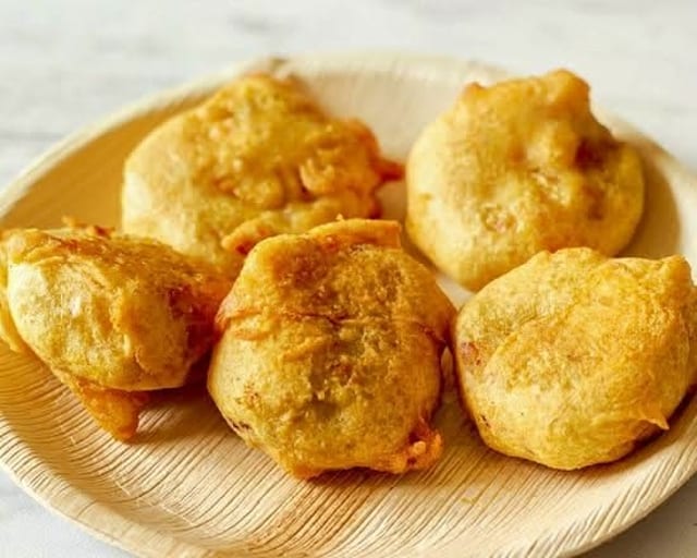 Batawada (Spiced Potato Dumplings).